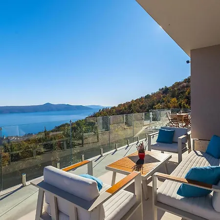 Niazi Holiday home Moscenicka Draga